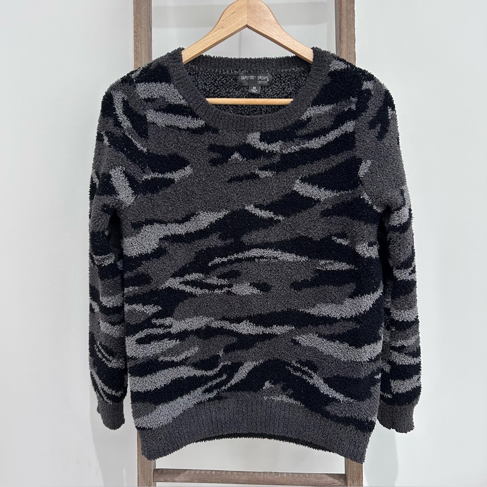 Barefoot Dreams CozyChic Plush Crew Neck Sweater Carbon Camo Black Grey XS